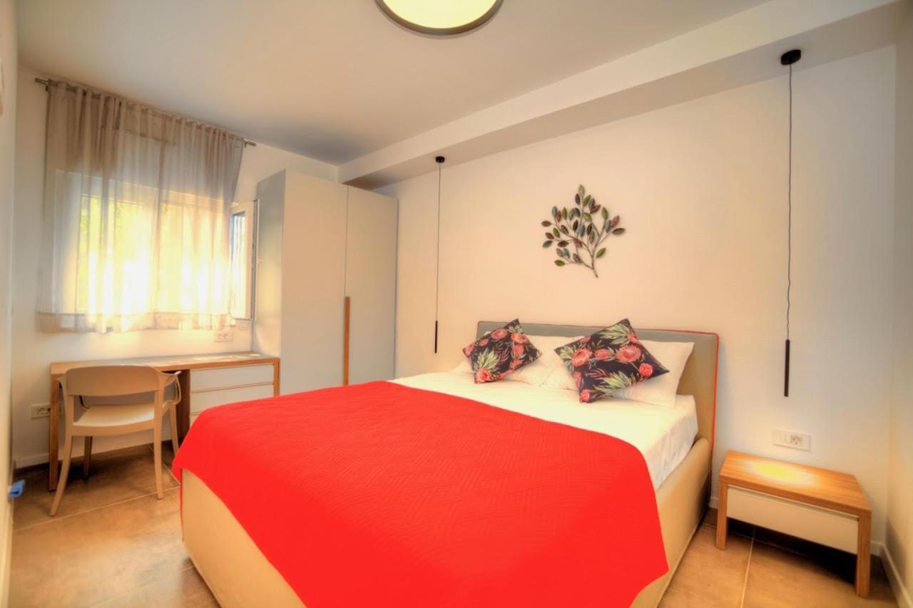 Apartments Villa Rojnica Jelsa  Dış mekan fotoğraf